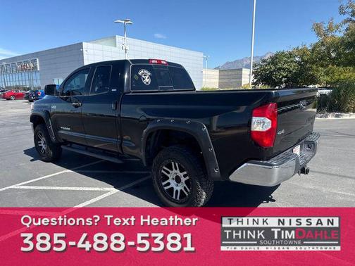 2017 Toyota Tundra SR5