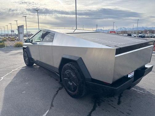 2025 Tesla Cybertruck All-Wheel Drive