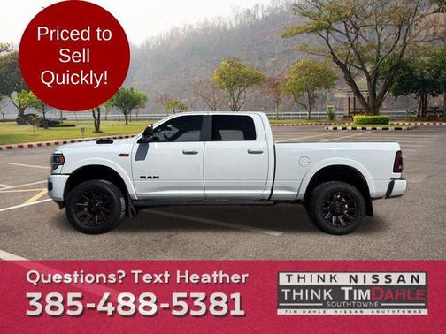 2020 RAM 2500 Laramie Crew Cab 4X4 6'4' Box