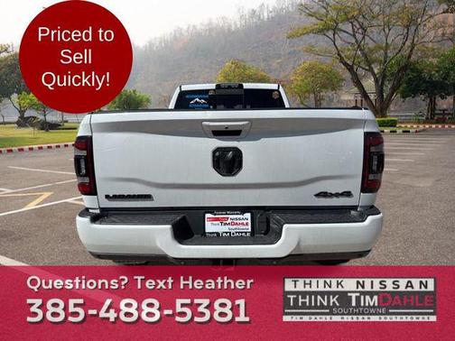 2020 RAM 2500 Laramie Crew Cab 4X4 6'4' Box