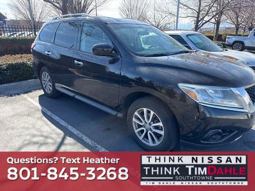 2014 Nissan Pathfinder SV