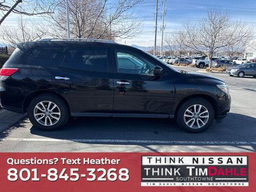 2014 Nissan Pathfinder SV