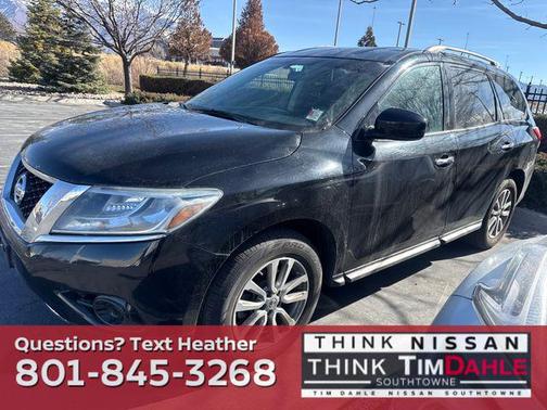 2014 Nissan Pathfinder SV