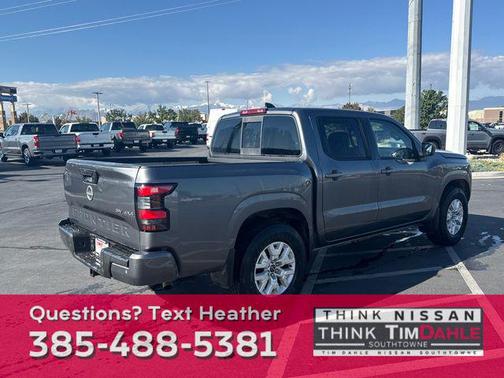 2022 Nissan Frontier SV
