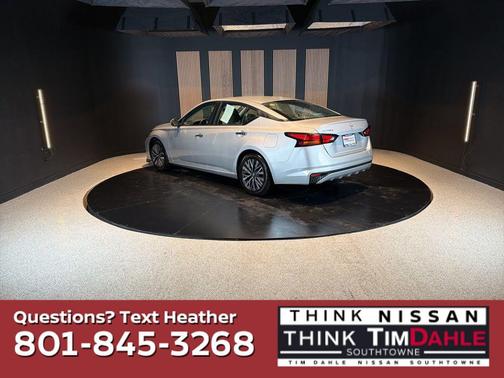 Brilliant Silver Metallic 2023 Nissan Altima 2.5 SV