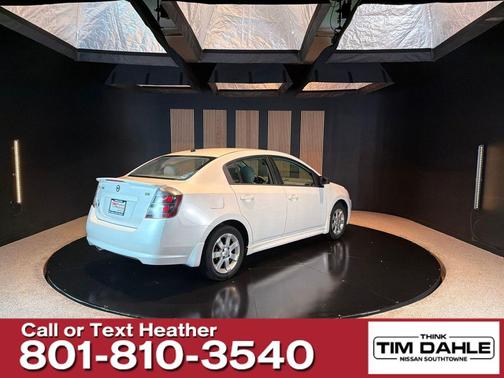 Aspen White Pearl 2011 Nissan Sentra 2.0 SR