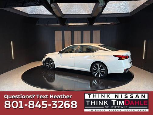 2022 Nissan Altima SR Intelligent AWD