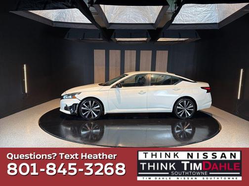 2022 Nissan Altima SR Intelligent AWD