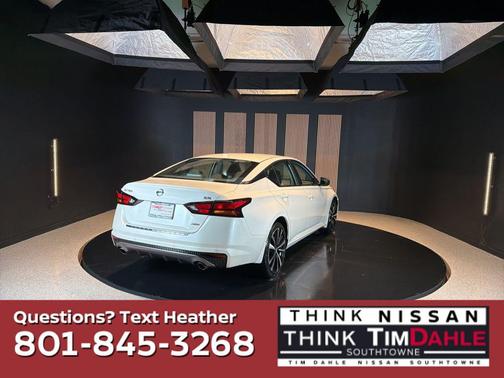 2022 Nissan Altima SR Intelligent AWD