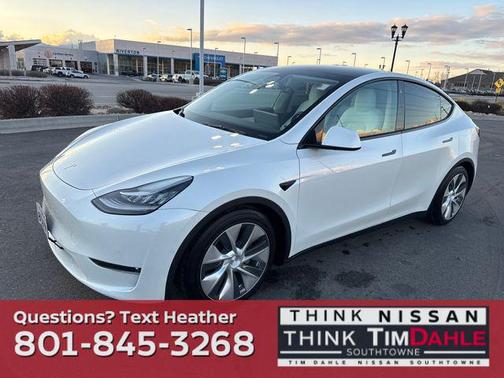 2022 Tesla Model Y Long Range Dual Motor All-Wheel Drive