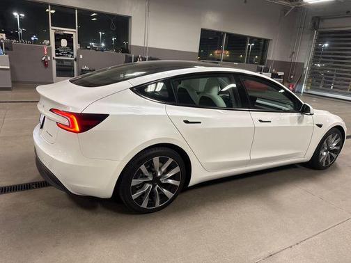 2024 Tesla Model 3 Long Range