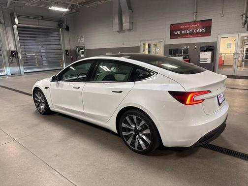 2024 Tesla Model 3 Long Range