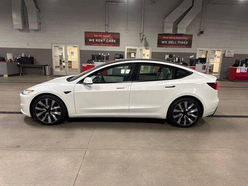 2024 Tesla Model 3 Long Range