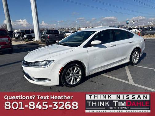 2016 Chrysler 200 Limited