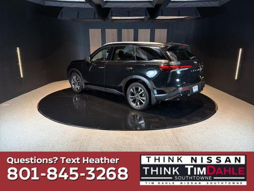 Mineral Black 2023 INFINITI QX60 Luxe