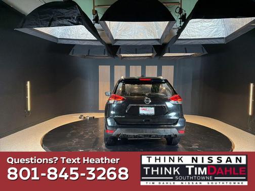 Magnetic Black 2018 Nissan Rogue S