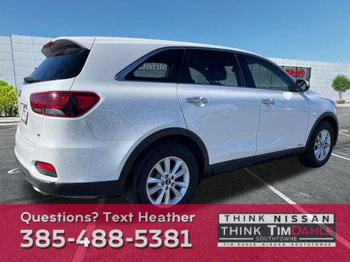 2019 Kia Sorento LX