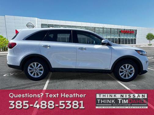 2019 Kia Sorento LX