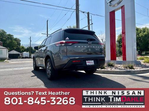 2024 Nissan Pathfinder SV 4WD
