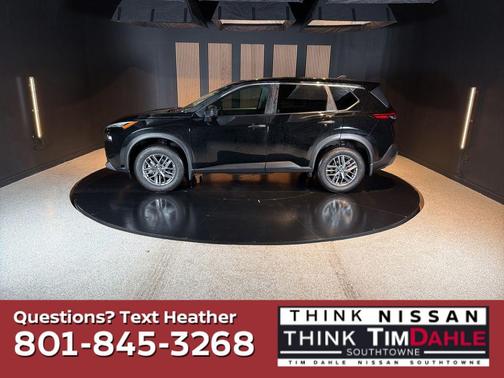 Super Black 2023 Nissan Rogue S