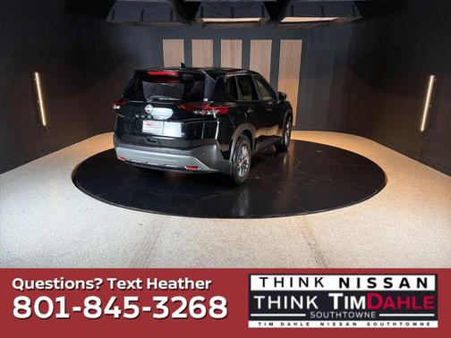Super Black 2023 Nissan Rogue S