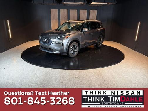 Gray 2023 Nissan Rogue Platinum