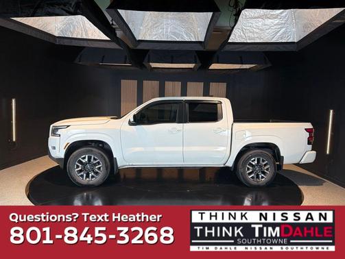 Glacier White 2024 Nissan Frontier SL
