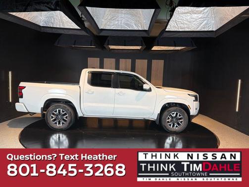 Glacier White 2024 Nissan Frontier SL