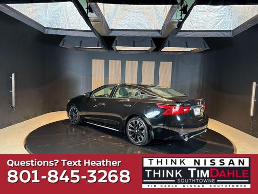 Super Black 2017 Nissan Maxima 3.5 SR