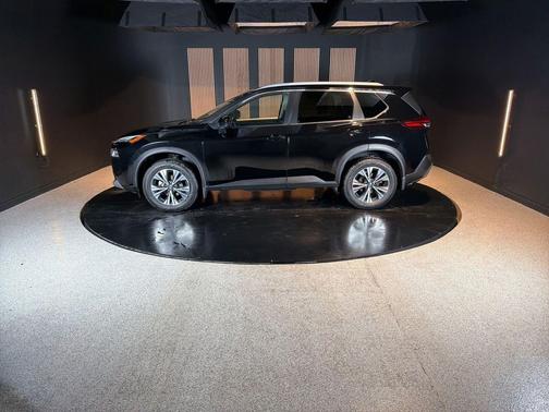 Super Black 2023 Nissan Rogue SV