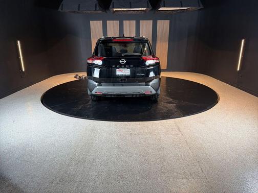 Super Black 2023 Nissan Rogue SV