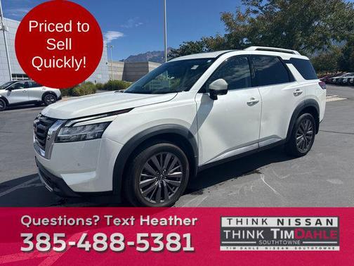 2023 Nissan Pathfinder SL 4WD