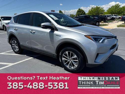 2018 Toyota RAV4 Hybrid SE