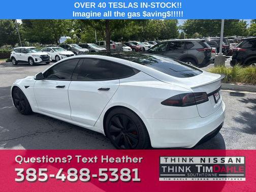 2023 Tesla Model S Plaid