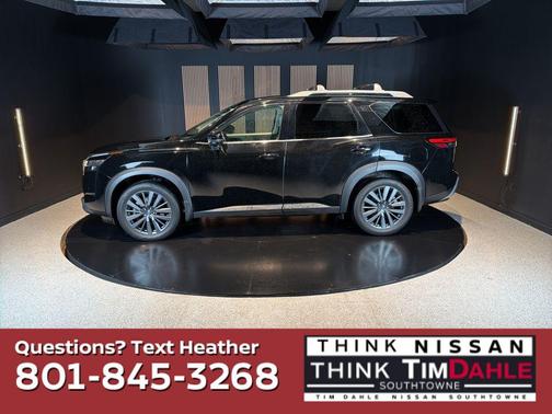 Super Black 2023 Nissan Pathfinder SL 4WD