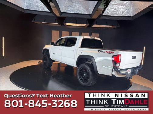 Super White 2018 Toyota Tacoma TRD Off Road