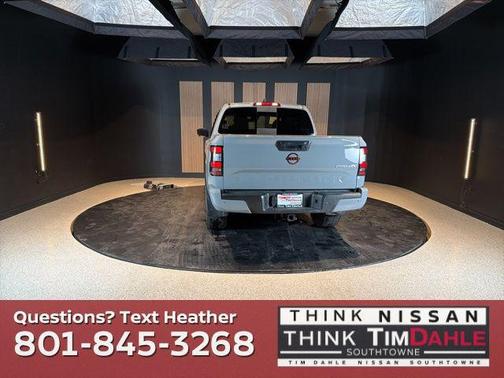 Boulder Gray Pearl 2023 Nissan Frontier PRO-4X