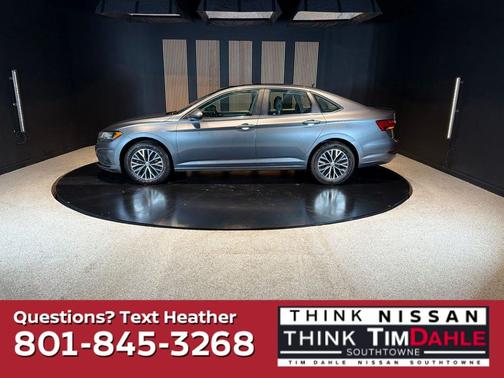 Gray 2019 Volkswagen Jetta 1.4T SE