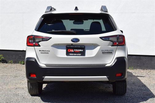 Crystal White Pearl 2024 Subaru Outback Touring XT