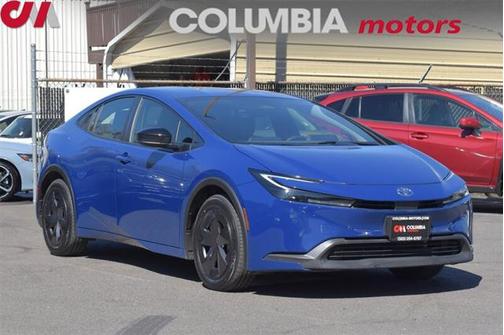 2024 Toyota Prius LE