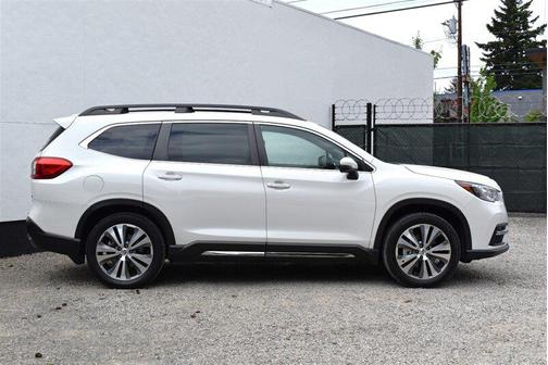 Crystal White Pearl 2019 Subaru Ascent Limited 7-Passenger