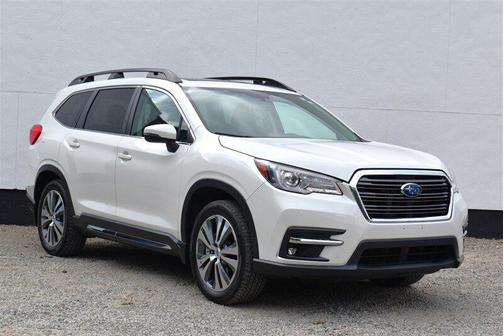 Crystal White Pearl 2019 Subaru Ascent Limited 7-Passenger