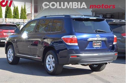 2011 Toyota Highlander SE
