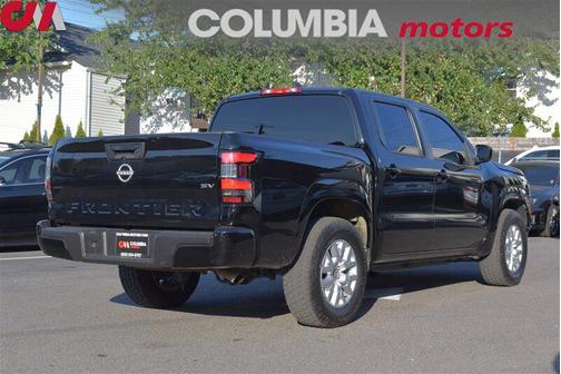 2022 Nissan Frontier SV