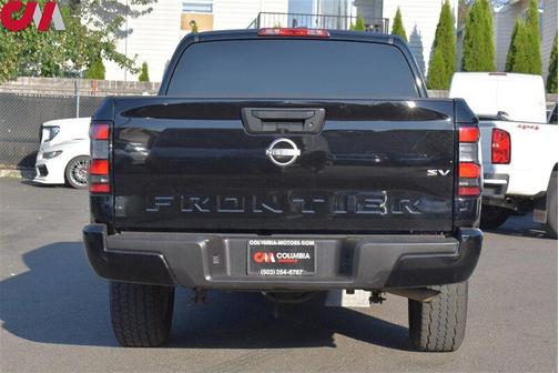 2022 Nissan Frontier SV