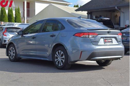 2022 Toyota Corolla Hybrid LE