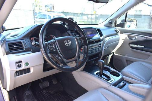 Blue 2016 Honda Pilot EX-L