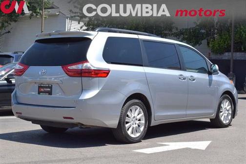 2015 Toyota Sienna XLE