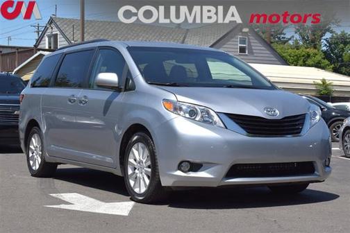 2015 Toyota Sienna XLE