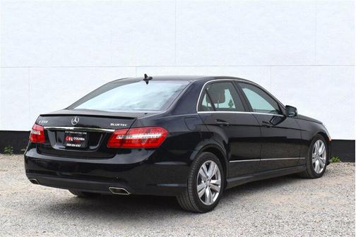 Black 2013 Mercedes-Benz E-Class E 350 BlueTEC Luxury